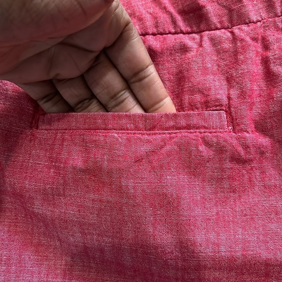 BCG Women's Red Casual Shorts 100% Cotton Pockets Size 12 Vacay Travel Cruise - Picture 9 of 9